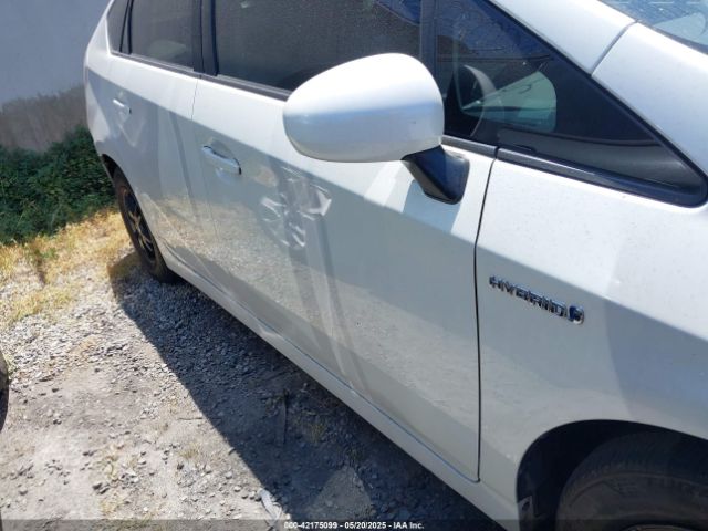 JTDKN3DUXF0458971 Toyota Prius Three