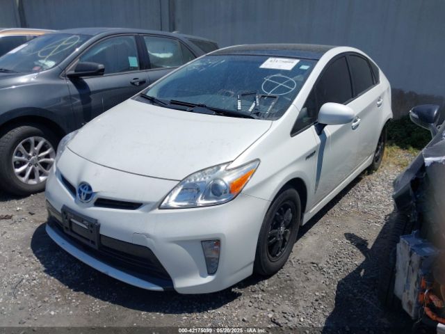 JTDKN3DUXF0458971 Toyota Prius Three
