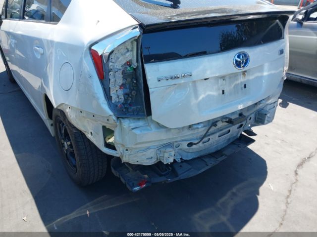 JTDKN3DUXF0458971 Toyota Prius Three