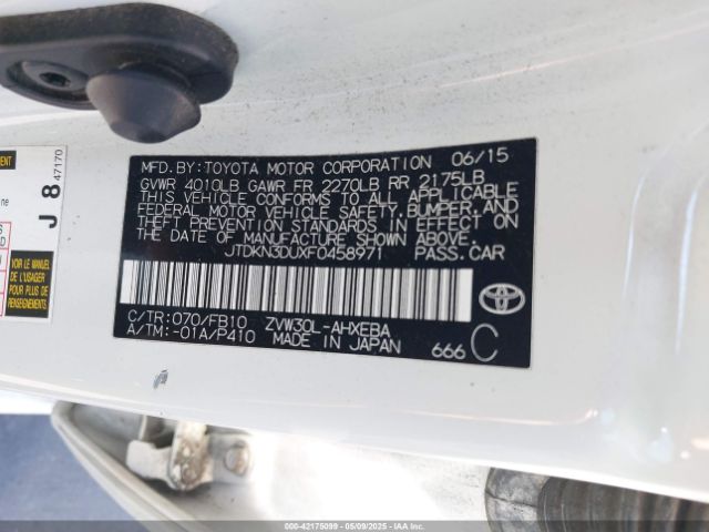 JTDKN3DUXF0458971 Toyota Prius Three