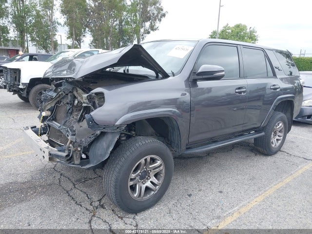 JTEBU5JR5K5694290 Toyota 4runner Trd Off Road Premium