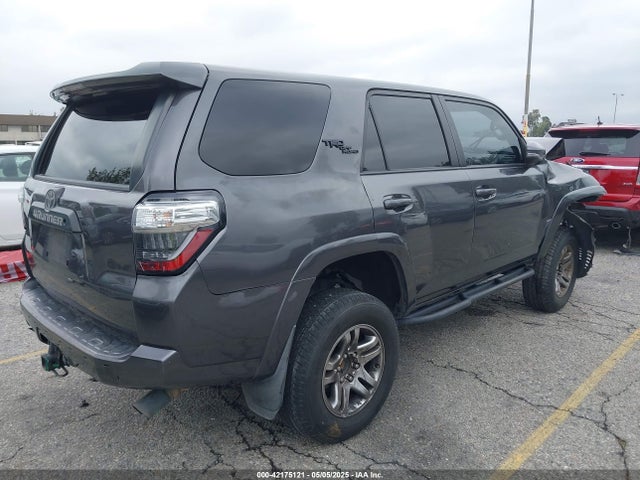 JTEBU5JR5K5694290 Toyota 4runner Trd Off Road Premium