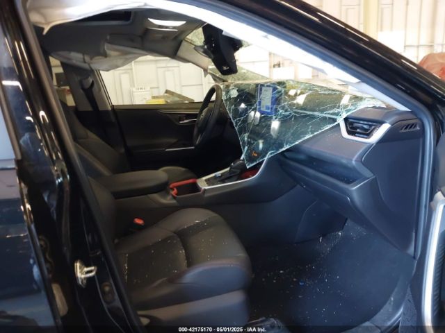 2023 TOYOTA RAV4 2T3S1RFV1PW333231 Photo 4