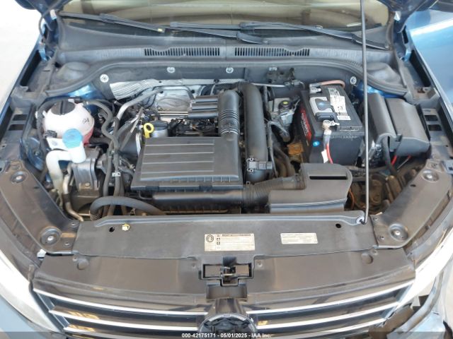 3VW267AJ9GM390494 Volkswagen Jetta 1.4t S