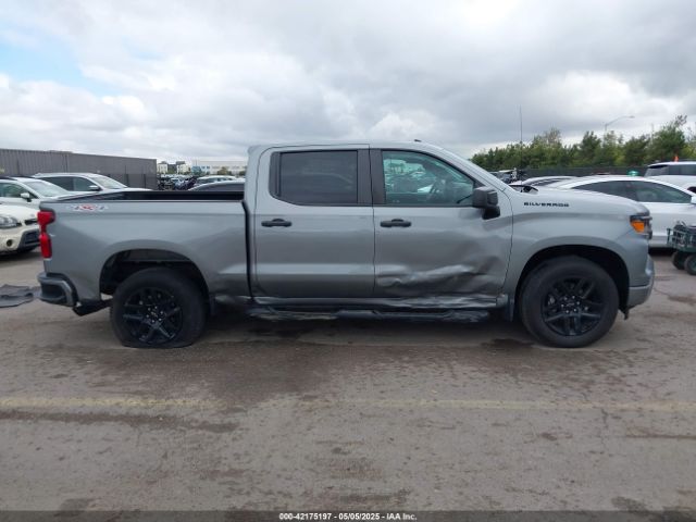 1GCPDBEK0PZ203081 Chevrolet Silverado 1500 4wd  Short Bed Custom