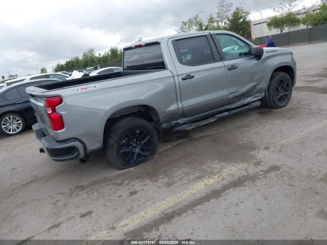 1GCPDBEK0PZ203081 Chevrolet Silverado 1500 4wd  Short Bed Custom