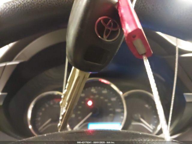 2T1BURHE4FC401177 Toyota COROLLA LE