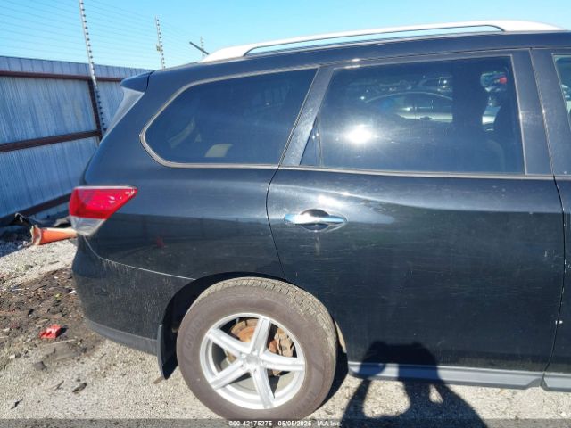 5N1AR2MN3FC668373 Nissan Pathfinder S