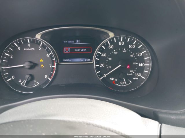 5N1DR2MM4HC680569 Nissan Pathfinder Sl