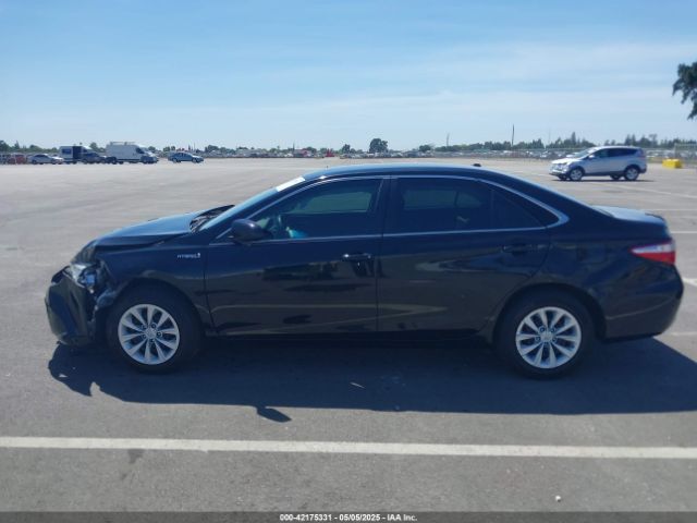 4T1BD1FK9FU167532 Toyota Camry Hybrid Le