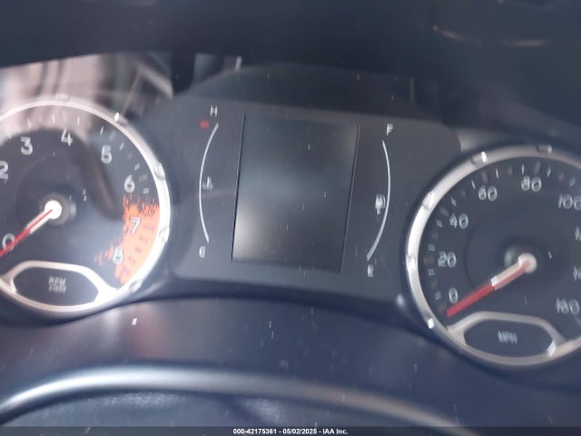 ZACCJABT8GPE09231 Jeep Renegade