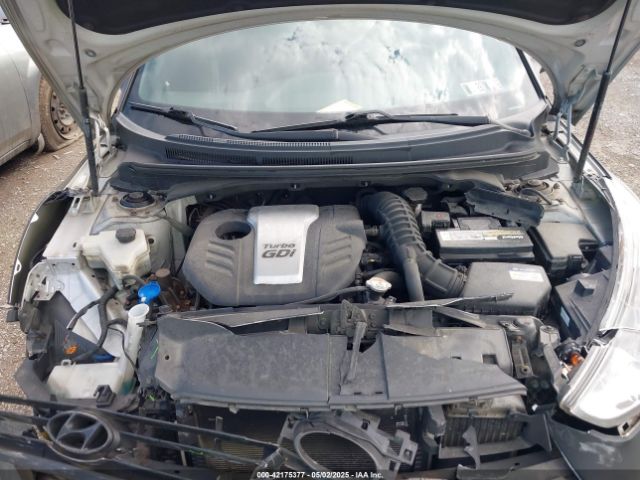 KMHTC6AE4GU264936 Hyundai Veloster Turbo