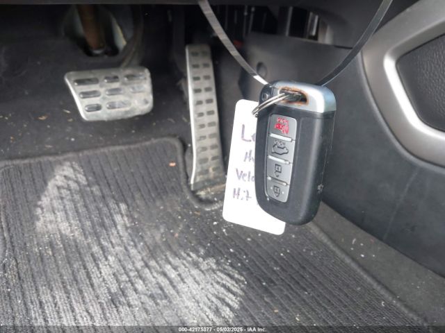 KMHTC6AE4GU264936 Hyundai Veloster Turbo