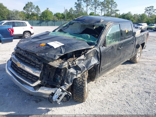 3GCUKREC7JG152390 Chevrolet Silverado 1500 1lt