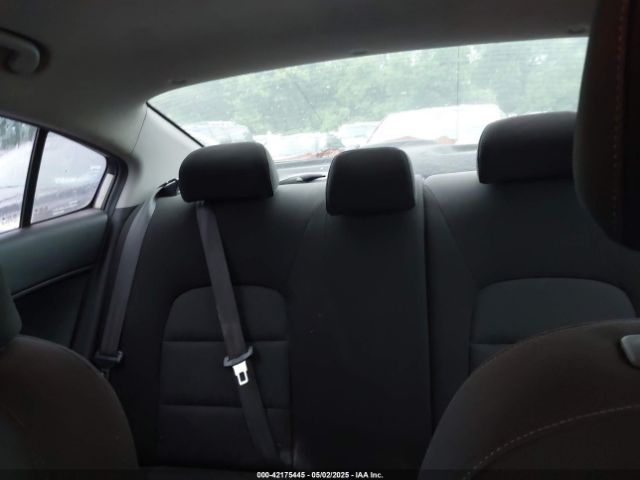 KNAFK4A61G5607226 KIA FORTE LX