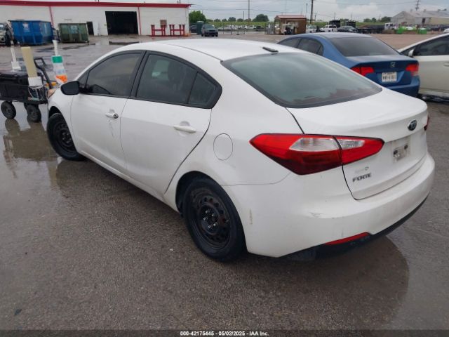 KNAFK4A61G5607226 KIA FORTE LX