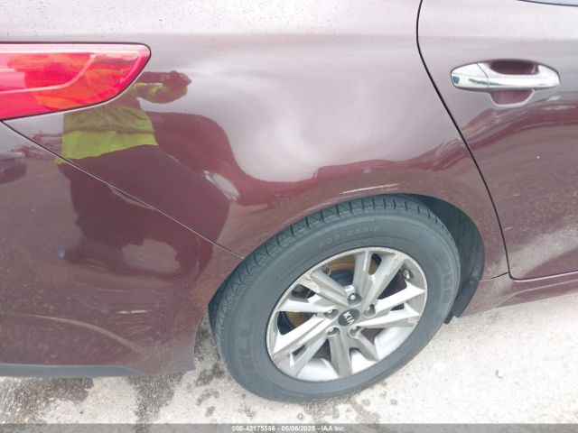 5XXGT4L32KG312194 KIA Optima Lx