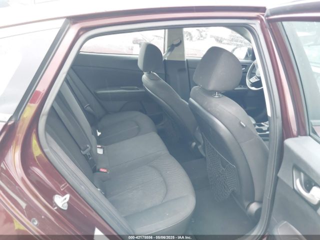 5XXGT4L32KG312194 KIA Optima Lx