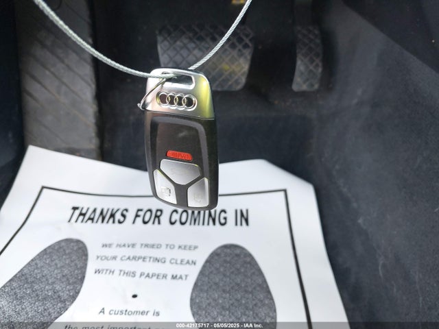 2017 AUDI A4 WAUANAF40HN018645 Photo 10