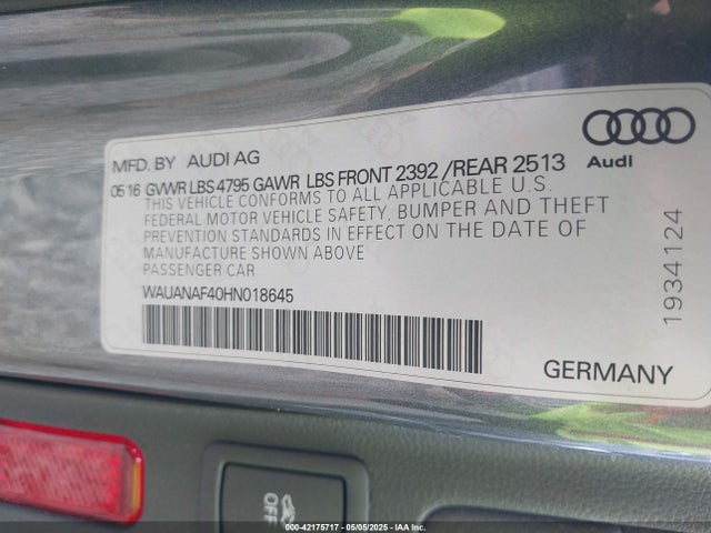 2017 AUDI A4 WAUANAF40HN018645 Photo 8