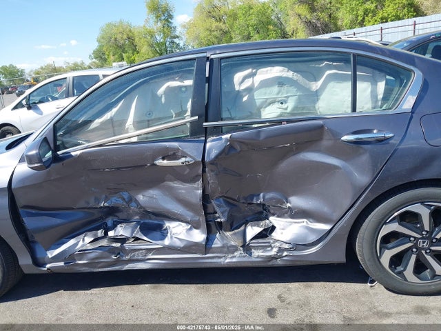 1HGCR2F80GA053590 Honda k24w1