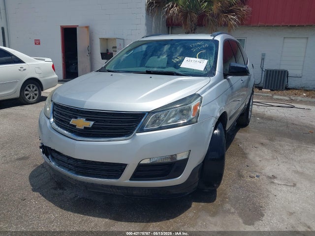 Chevrolet Traverse Ls 2016 1GNKRFED6GJ172915 Image 2