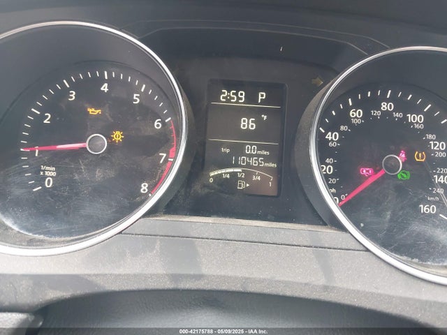 3VWD17AJ0FM268841 Volkswagen Jetta 1.8t Se