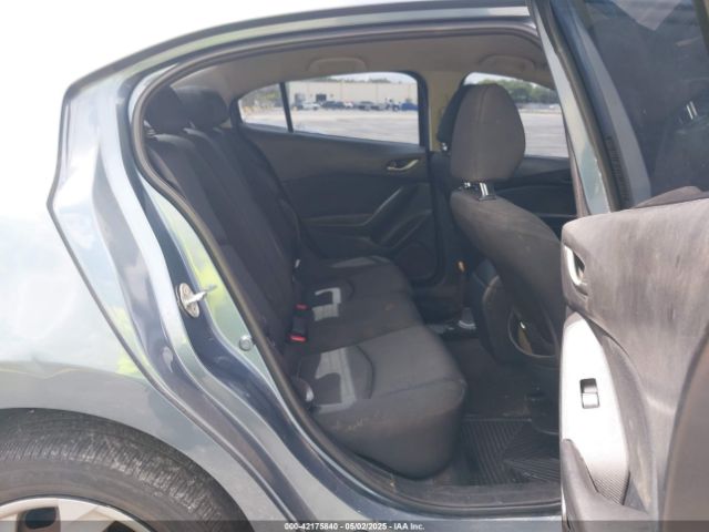3MZBM1U70FM168296 Mazda Mazda3 I Sport