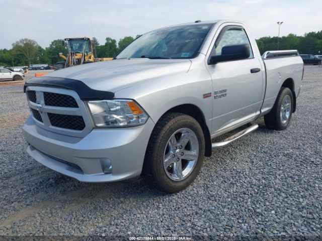 3C6JR6AT3FG549385 RAM 1500 Express