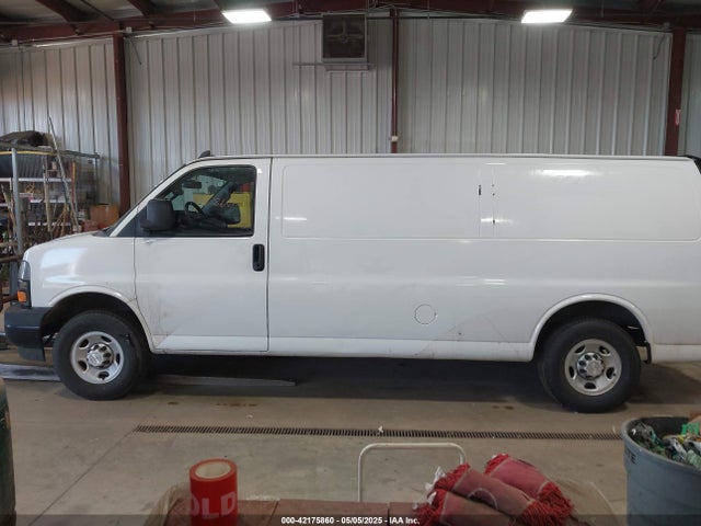 1GCWGBFP0K1354958 Chevrolet Express 2500 Work Van