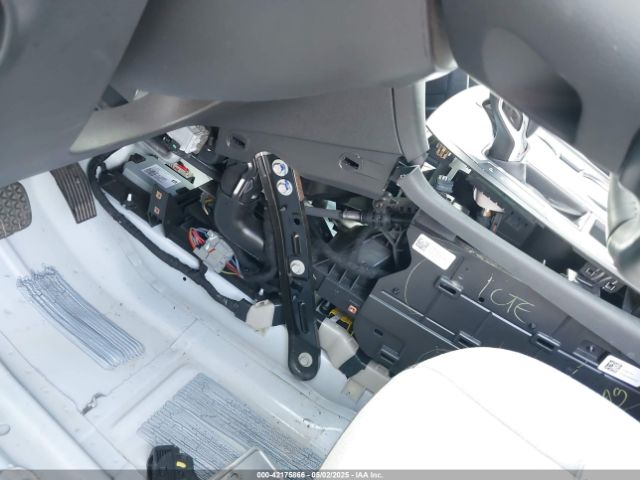 3GNAXTEGXPL245156 Chevrolet Equinox Awd 2fl