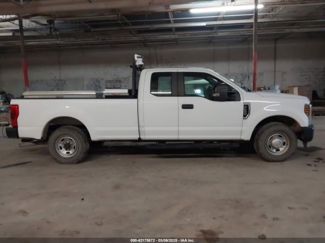 1FT7X2A60JEC48083 Ford F-250 Xl