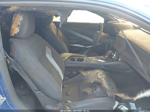 1G1FB1RX0K0113565 Chevrolet Camaro 1lt
