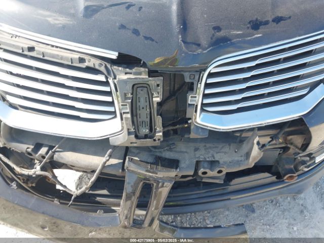 2LMTJ6LP9GBL27835 Lincoln Mkx Reserve