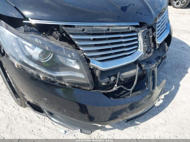 2LMTJ6LP9GBL27835 Lincoln Mkx Reserve