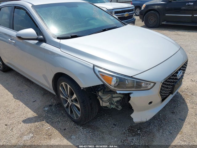 KMHH35LE5JU039607 Hyundai ELANTRA GT