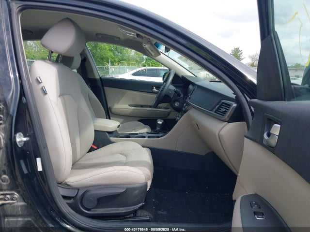 5XXGT4L32GG041760 KIA Optima Lx