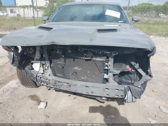 2C3CDZBT8HH555531 Dodge Challenger R/t