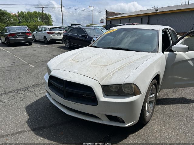 2C3CDXBG8EH187998 Dodge Charger