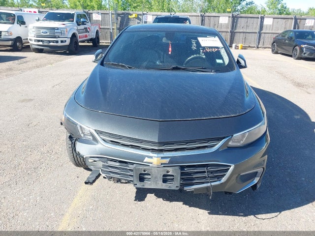 1G1ZD5STXJF239806 Chevrolet MALIBU LT