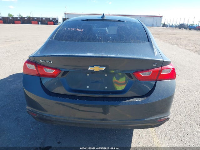 1G1ZD5STXJF239806 Chevrolet MALIBU LT