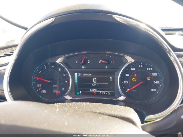 1G1ZD5STXJF239806 Chevrolet MALIBU LT