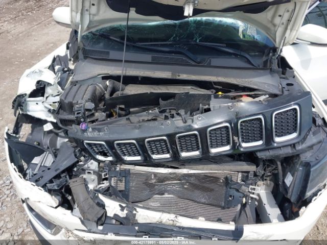 3C4NJDCB2KT704231 Jeep Compass Limited 4x4