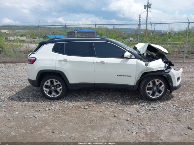 3C4NJDCB2KT704231 Jeep Compass Limited 4x4