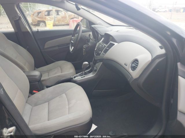 1G1PC5SB0E7137724 Chevrolet Cruze 1lt Auto