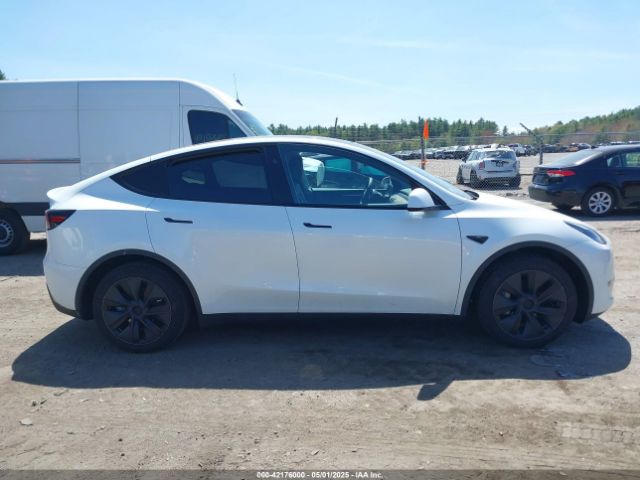 7SAYGDED8RF211112 Tesla Model Y Long Range Dual Motor All-wheel Drive/rwd