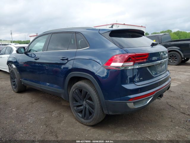 2022 VOLKSWAGEN ATLAS CROSS SPORT 1V2JE2CA4NC205458 Photo 2