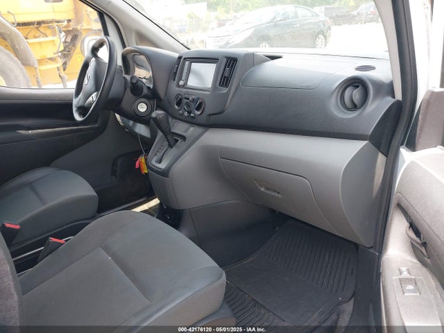 3N6CM0KN0LK705868 Nissan Nv200  Cargo Sv Xtronic Cvt