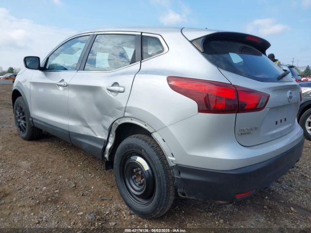 JN1BJ1CP9JW155295 Nissan Rogue Sport S