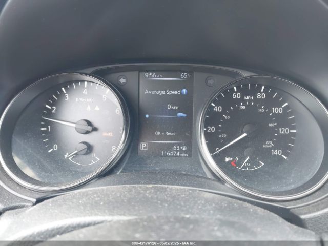 JN1BJ1CP9JW155295 Nissan Rogue Sport S